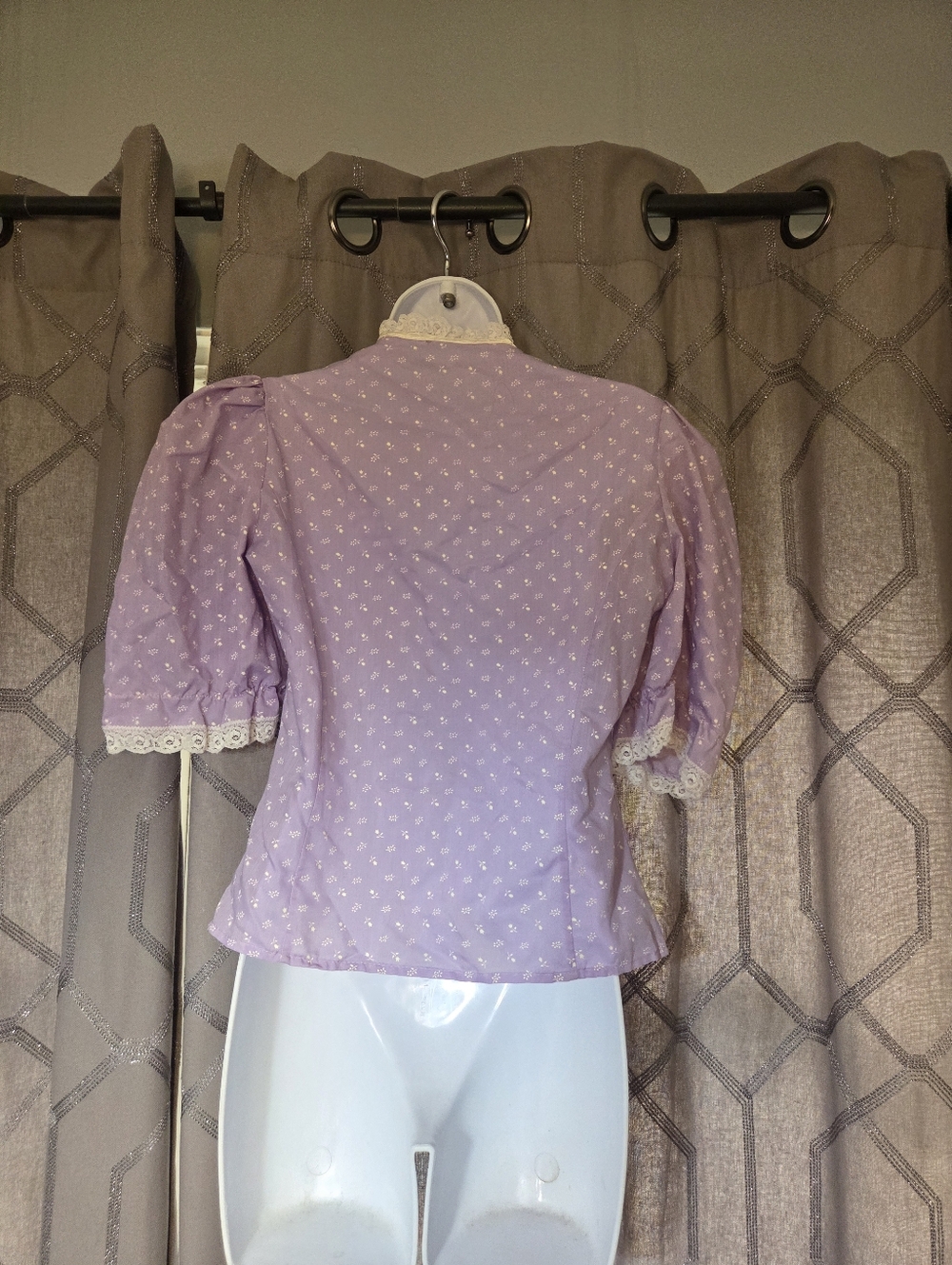 Vintage 70s Purple Floral Puff Sleeve Button Up Blouse Shirt S - Picture 2 of 4